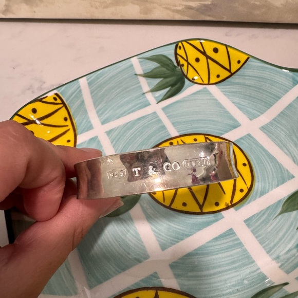 ONE DAY SALE✨

FINAL SALE♥️TIFFANY & CO. 925 vintage bangle bracelet ✨ - Picture 16 of 16